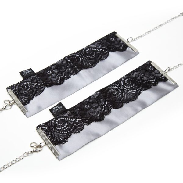 Play Nice Satin & Lace Wrist Cuffs 21,0cm